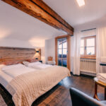Schlafzimmer Chalet St Anton am Arlberg modernes Zimmer Ferienwohnung