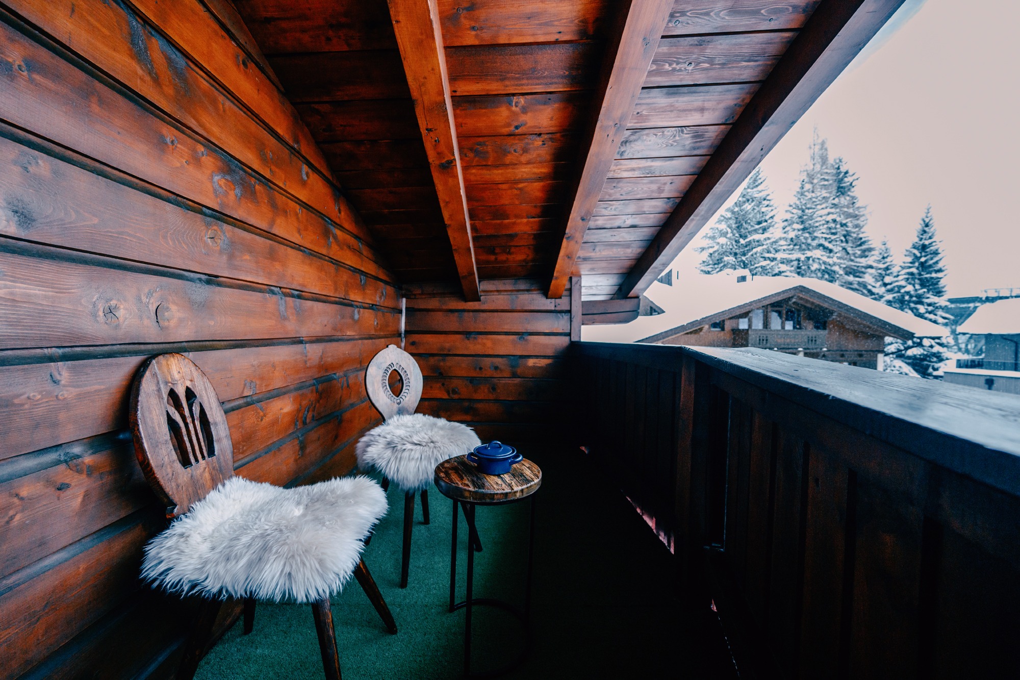 Chalet St Anton am Arlberg Balkon Aussicht Alpen gemütliche Atmosphäre